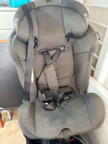 Cadeirinha de bebê com isofix 