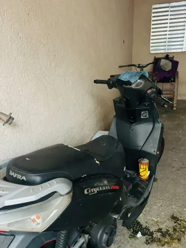 Dafra Cityclass 200i oportunidade barato moto, preço negociável.