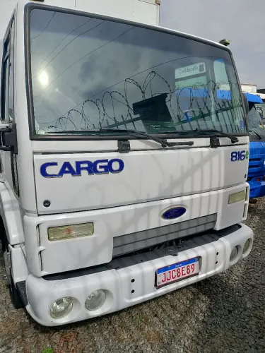 Cargo 816 baú 5/50