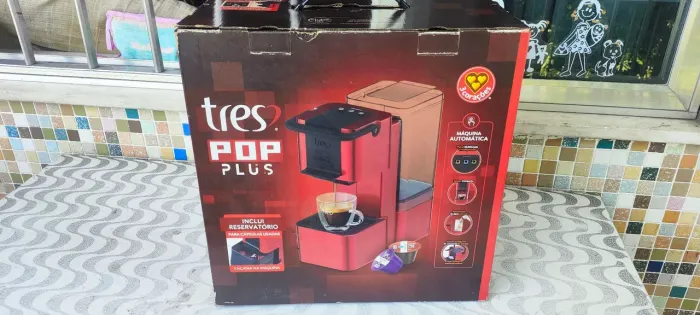 Cafeteira Três Corações Pop Plus
