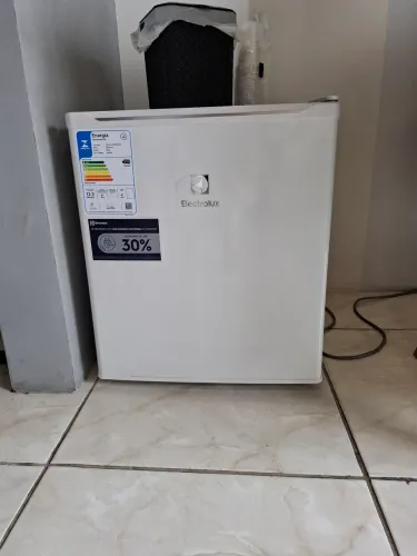 OFrigobar Electrolux 47l 
