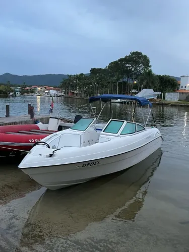 Embarcaçao Phanton 23,5 pés
