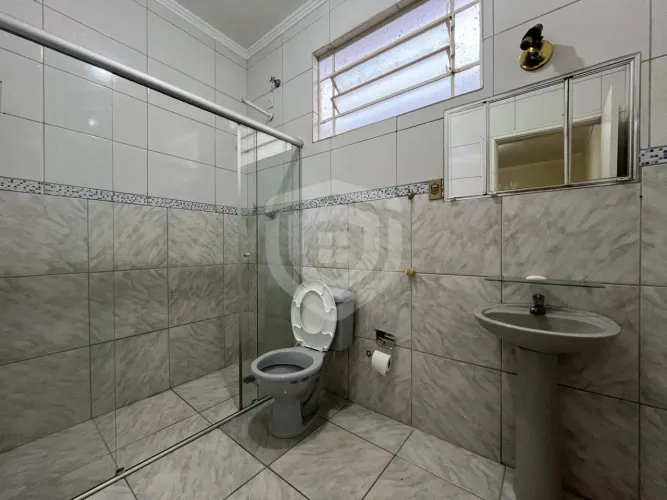 Excelente casa para locação com 3 quartos 120m² Vila universitária Bauru/SP