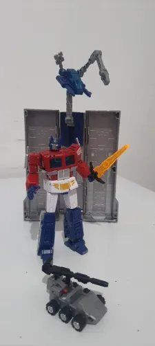 BONECO TRANSFORMERS OPTIMUS PRIME