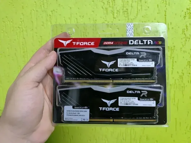 Kit de Memória ram ddr4 2x16gb totalizando 32gb ram cl16 [NOVO]