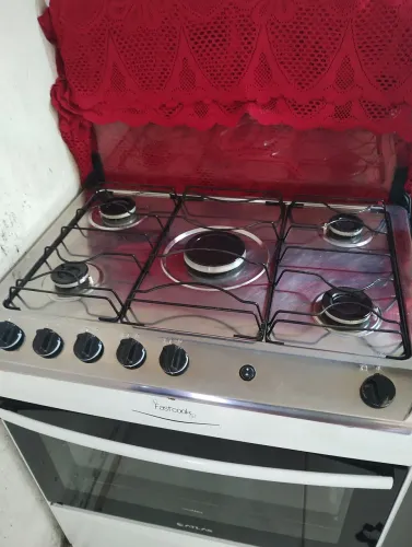 Vendo fogão Atlas 5 bocas