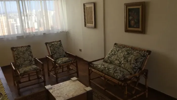 jogo de sala com almofadas impermeáveis
