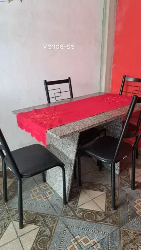 Mesa de cozinha 4 cadeira mesa toda de granito medidas 120×0,76