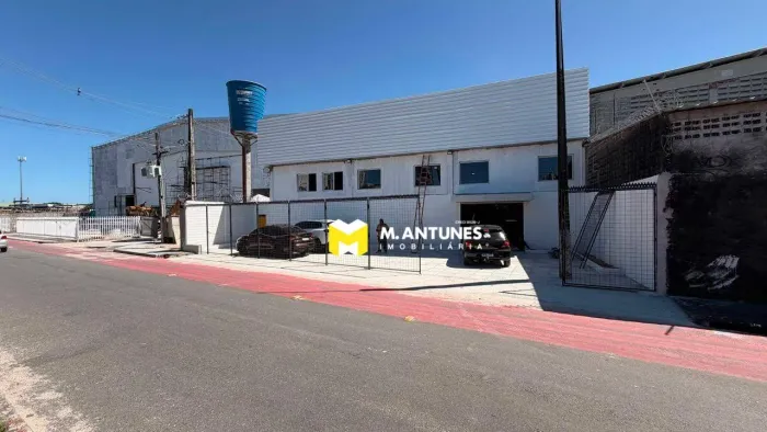 Alugue Galpão na Imbiribeira, com 1,730m²