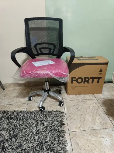 Cadeira de escritório NOVA