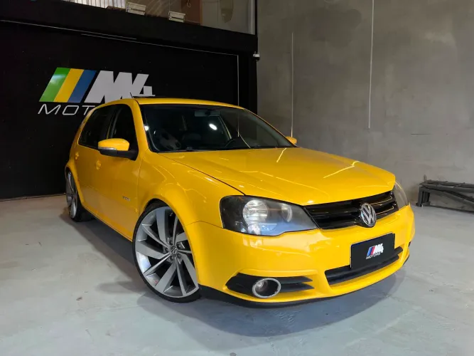 Volkswagen Golf Sportline 1.6 MI Total Flex 8V 4P 2013