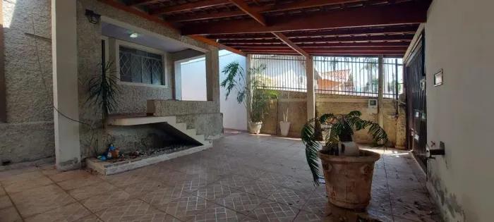 Casa à venda em Sumaré, Centro, com 2 quartos, com 255.81 m²
