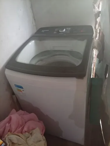 Vendo uma máquina de lavar Brastemp 18kg