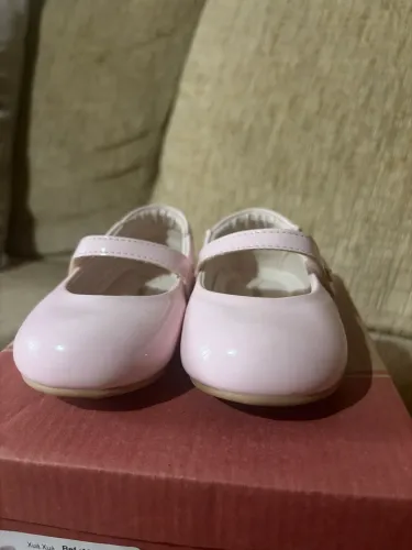 Sapatinho infantil verniz - Rosa