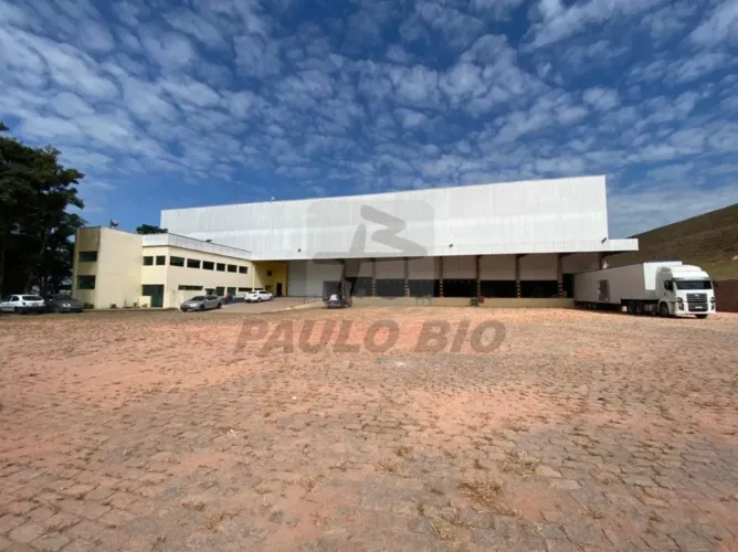 Galpão Industrial para venda com renda no Bairro Jardim Alvorada em Jandira - SP.