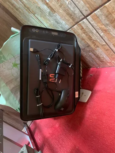 Kit e notebook e Impressora 3 meses de uso