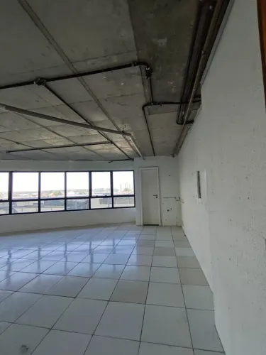 Sala para alugar com 70m no WSTC
