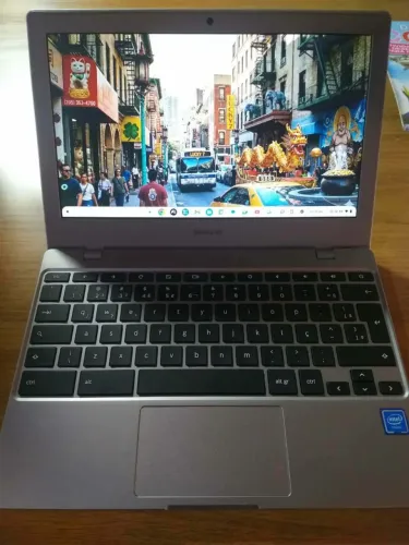 Samsung chromebook 4 ultrabook 