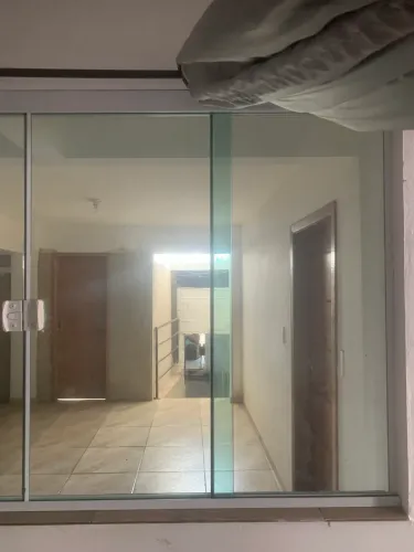 Janela de blindex nova 