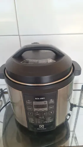 Panela de pressão elétrica