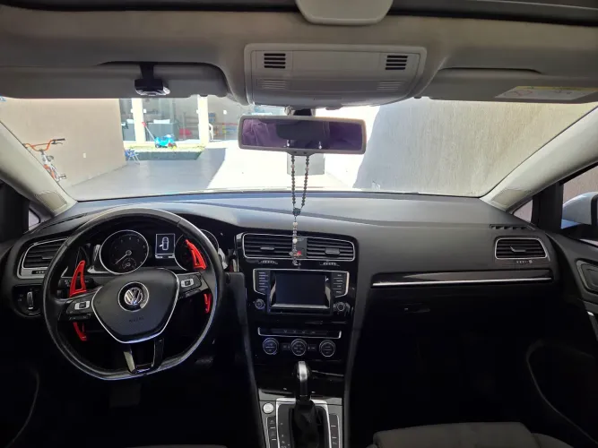 Volkswagen Golf Highline 1.4 TSI 140cv Mec. 2015