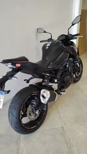 IMPECÁVEL Z900 2021 Preta