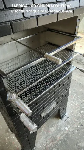Churrasqueiras pré moldadas. Lindos modelos Tijolinho Rústico C/kit inox.
