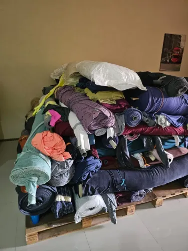 Lote de tecidos(malha)  aproximadamente1000 quilos