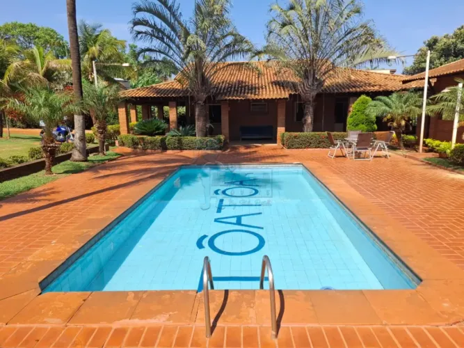 Chácara mobiliada de 385m² com piscina para locação e venda - Bonfim Paulista