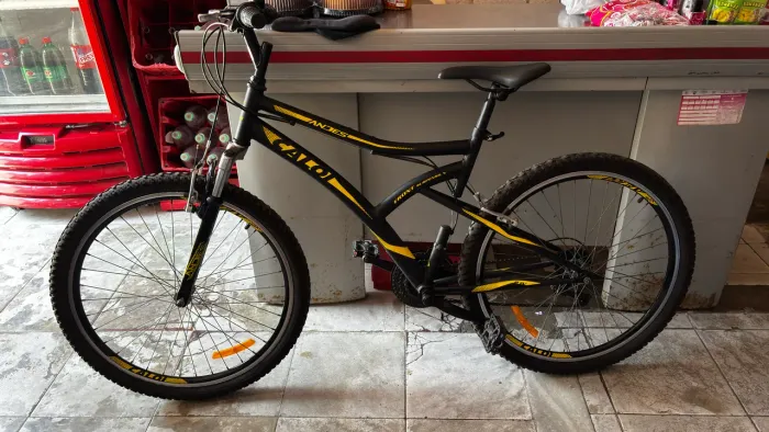 Bicicleta Caloi Andes - Aro 26 excelente