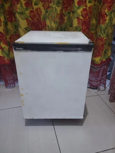 Frigobar Funcionando Direitinho - R$ 200