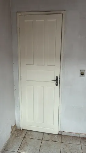 Portas internas usadas madeira