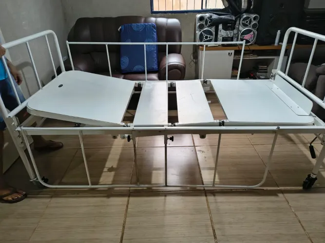 Vende-se cama hospitalar
