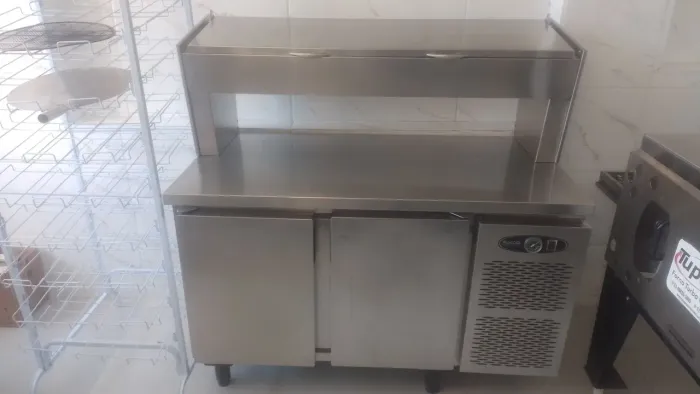 Balcão Refrigerado com Cuba