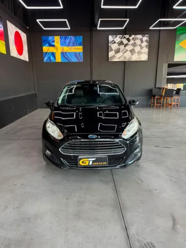 Ford Fiesta Titanium 1.6 16V Flex Mec. 2015