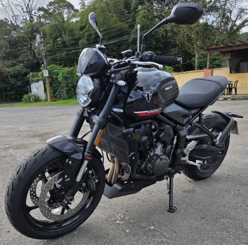 Vendo moto Triumph Trident 660 2025/2025