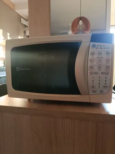Micro-ondas Electrolux MTD30 20L