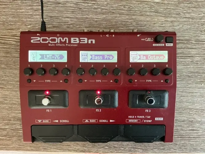 Pedaleira para Baixxo Zoom B3n
