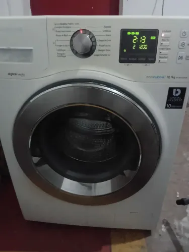 Vendo máquina de lavar Samsung. 