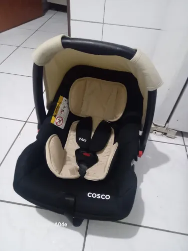 Bebê conforto cosco novinho unissex