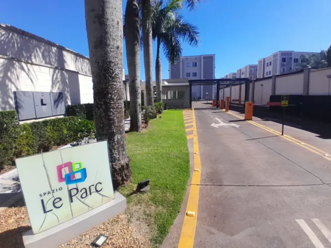 Apartamento mobiliado para alugar no Edifício Le Parc, Zona Oeste de Londrina