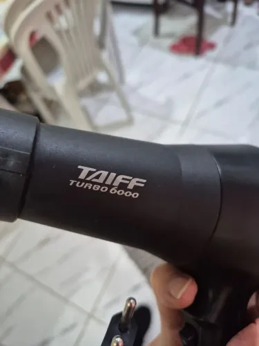 Secador de cabelo Taiff Turbo 6000