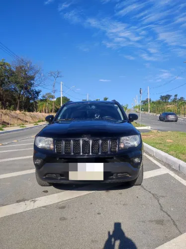Jeep Compass Sport 2.0 16V 156cv 5P 2014
