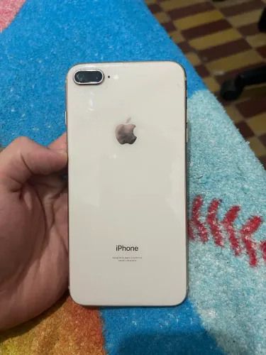 iPhone 8 Plus usado - funcionando