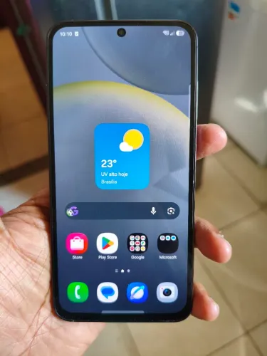 Samsung S24 normal 