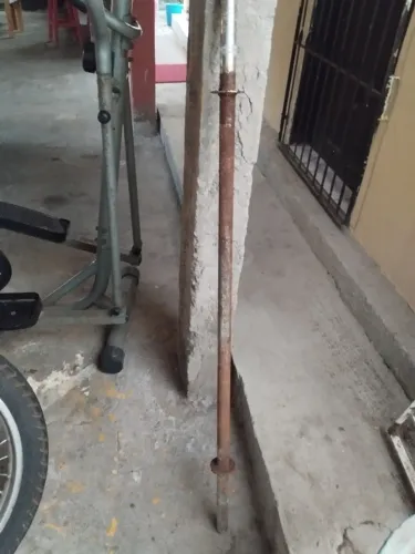 Barra de ferro maciça pra exercícios 