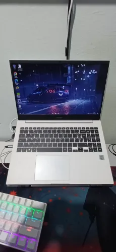 Vende-Se Notebook Samsung 
