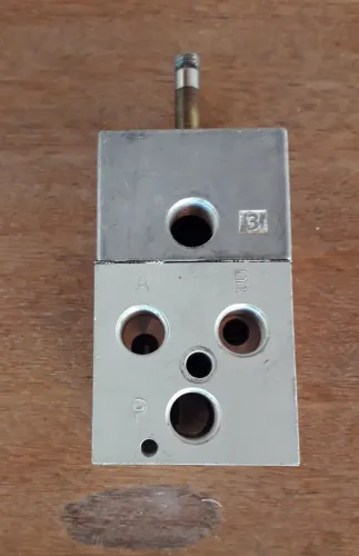 valvula festo modelo mfhb 4 1/4