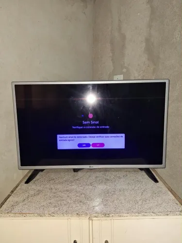Tv LG 32 e banco Citroën Peugeot