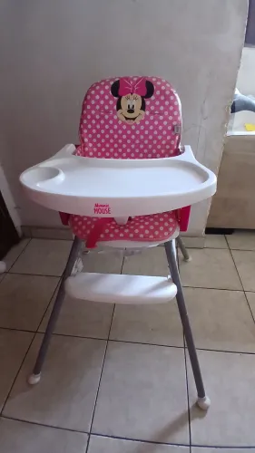 VENDO cadeira de alimentação para criança 